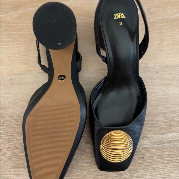 Black Zara Slingback Heels with Gold Medallion Accent Genuine Leather. Size 37 - Picture 3 of 5